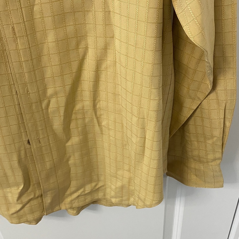Tommy Bahama Mustard Silk Button-Up - Picture 5 of 9